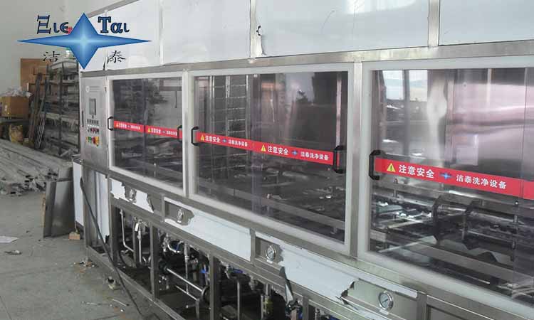 工業超聲波清洗機對汽車行業的貢獻,你知道多少? 工業超聲波清洗機對汽車行業的貢獻,你知道多少?