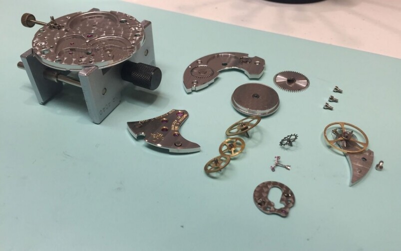 超聲波清洗機如何清洗化學污染物？