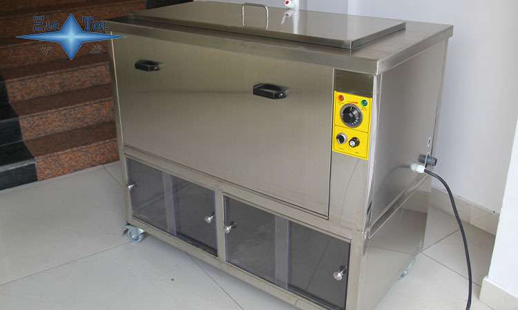 工業清洗革新:超聲波清洗設備的前沿應用 工業清洗革新:超聲波清洗設備的前沿應用