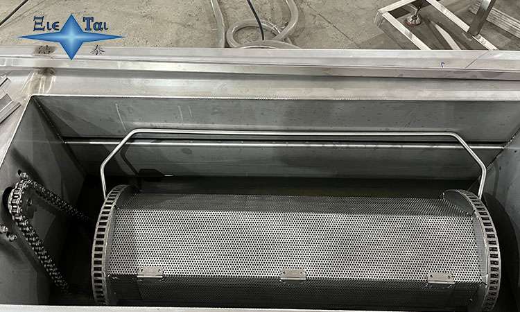 探究超聲波清洗機核心技術:芯片的作用與發展 探究超聲波清洗機核心技術:芯片的作用與發展