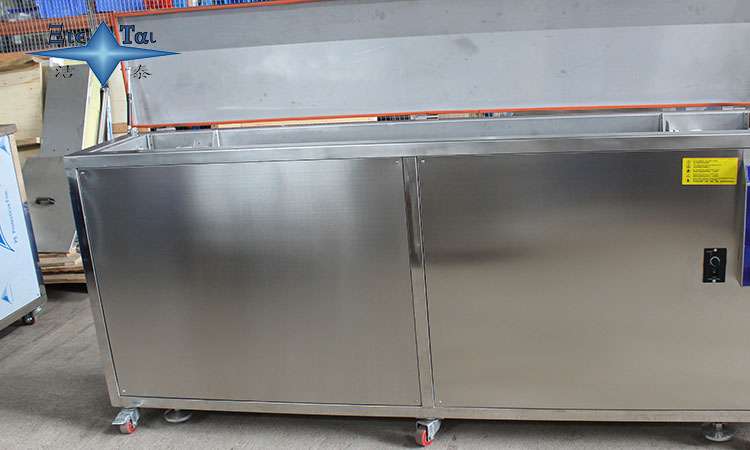 超聲波清洗機中的架子:結構、功能與重要性 超聲波清洗機中的架子:結構、功能與重要性